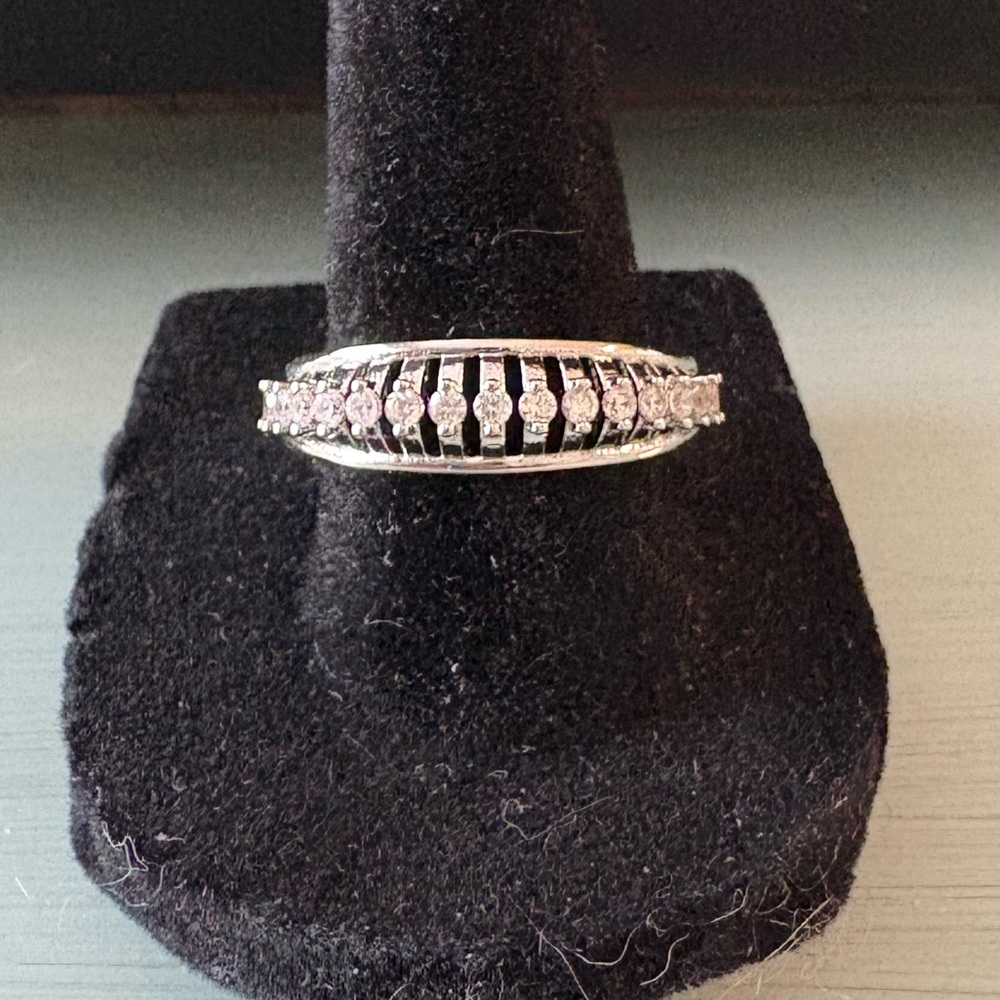 Pretty Bird White Gold Ring